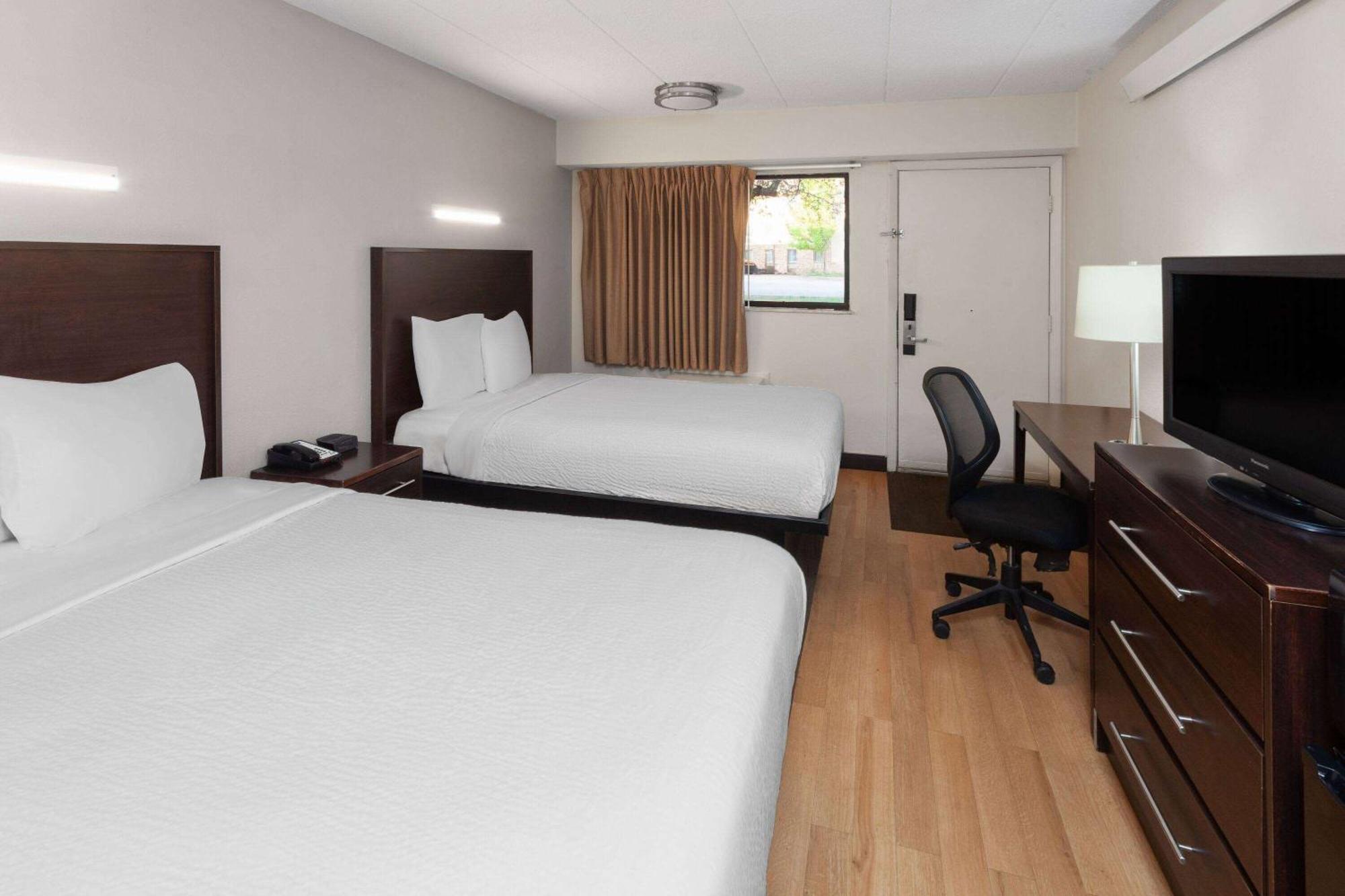 Travelodge By Wyndham Peoria Eksteriør billede