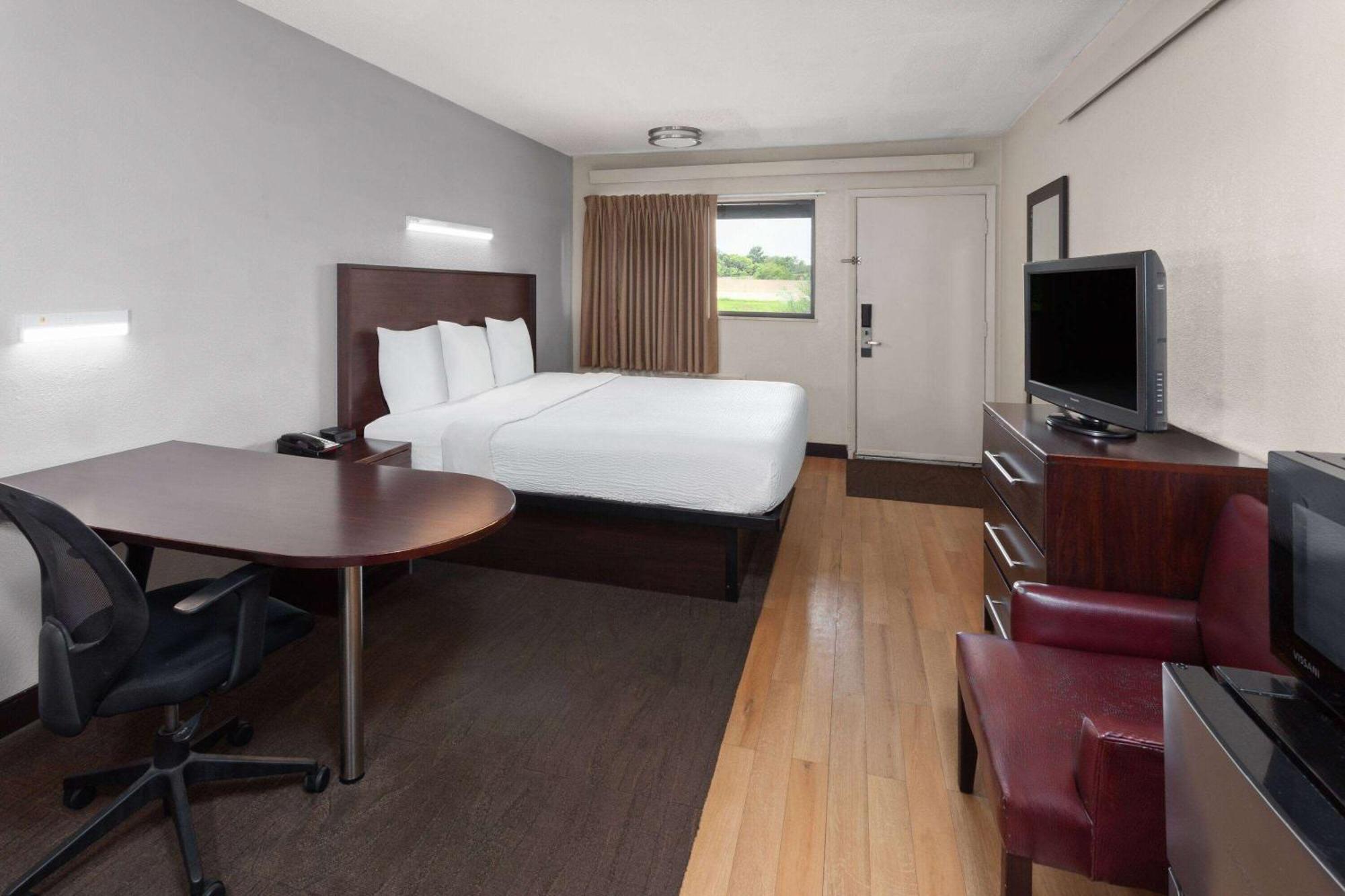 Travelodge By Wyndham Peoria Eksteriør billede