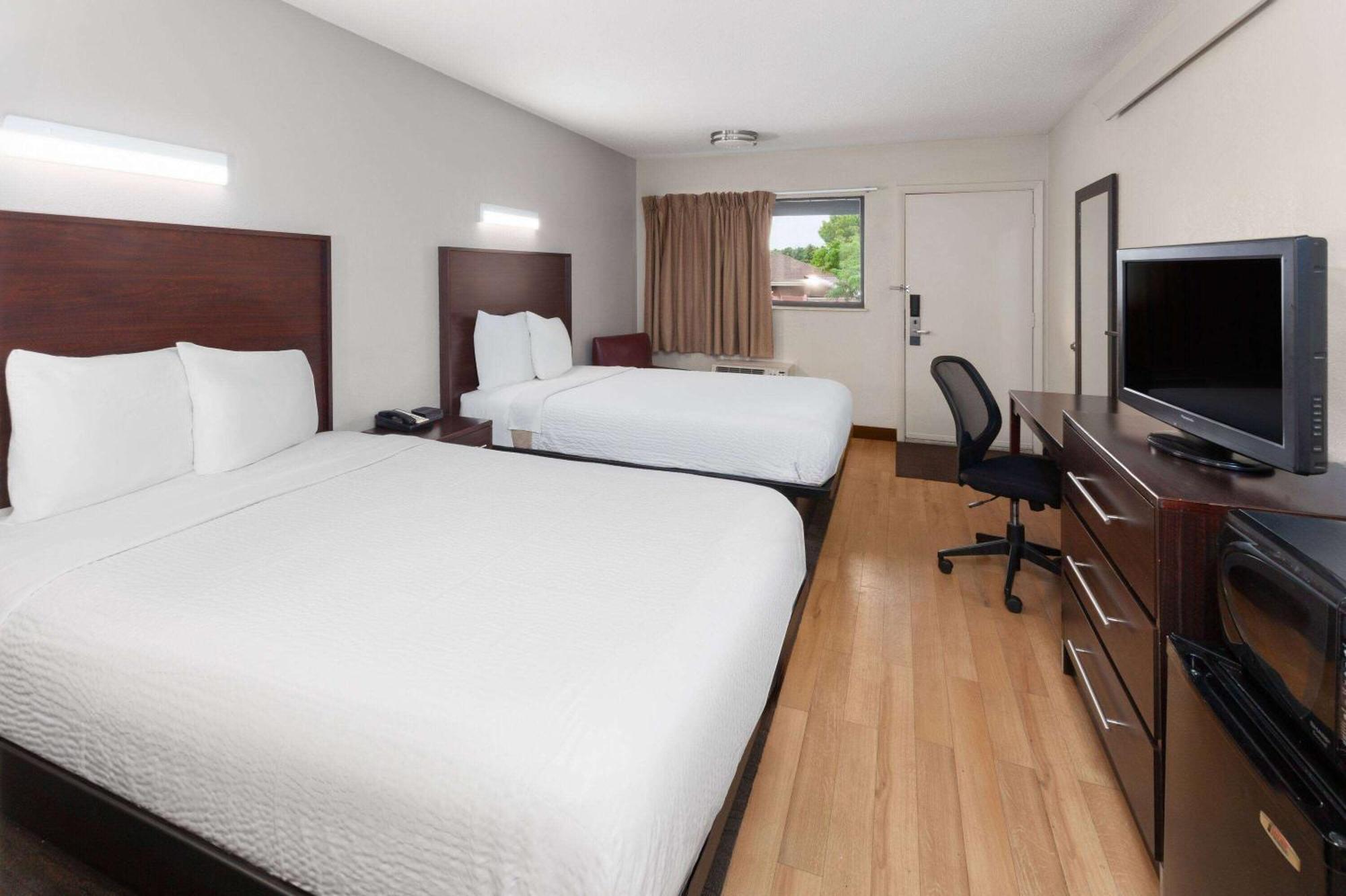 Travelodge By Wyndham Peoria Eksteriør billede