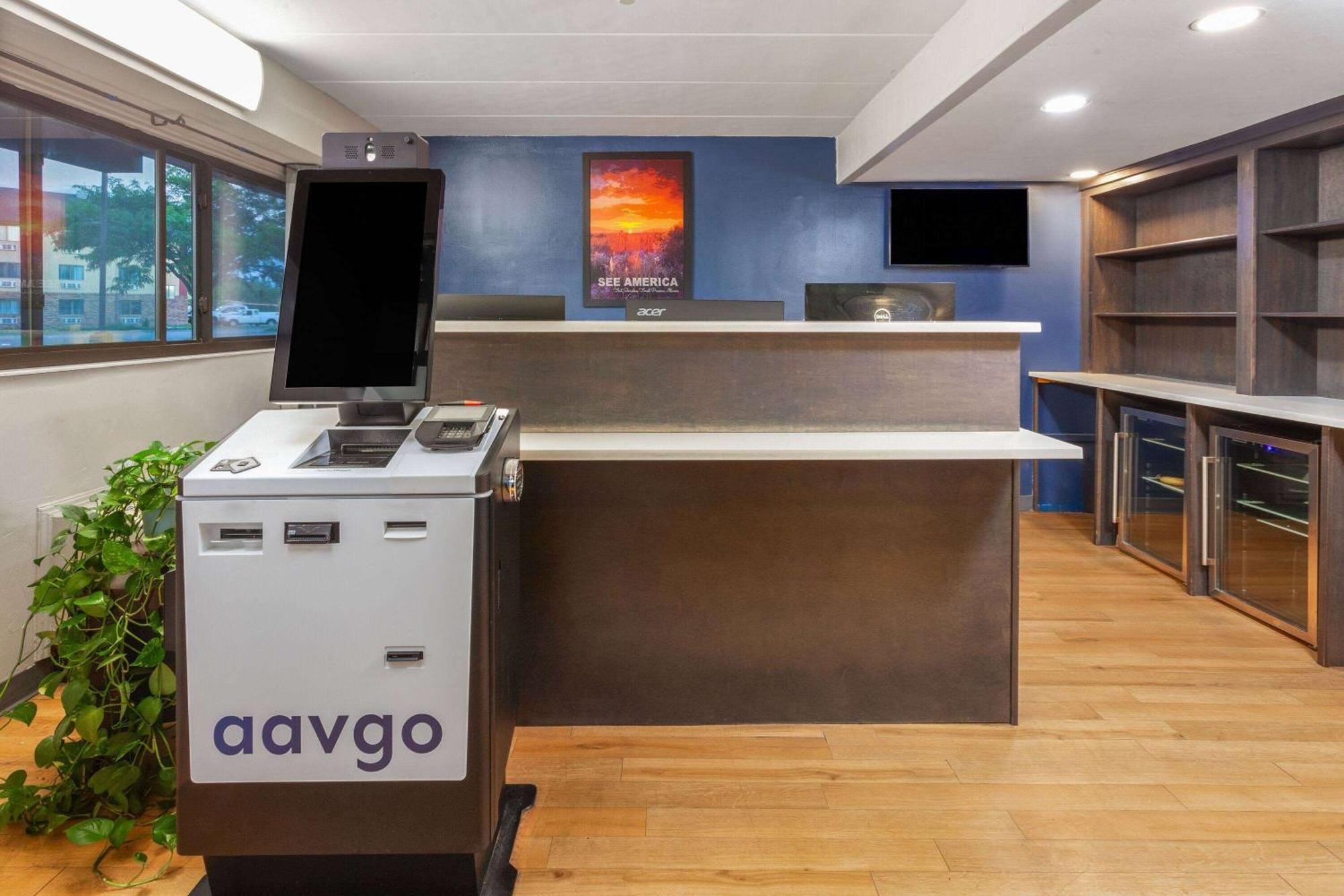 Travelodge By Wyndham Peoria Eksteriør billede