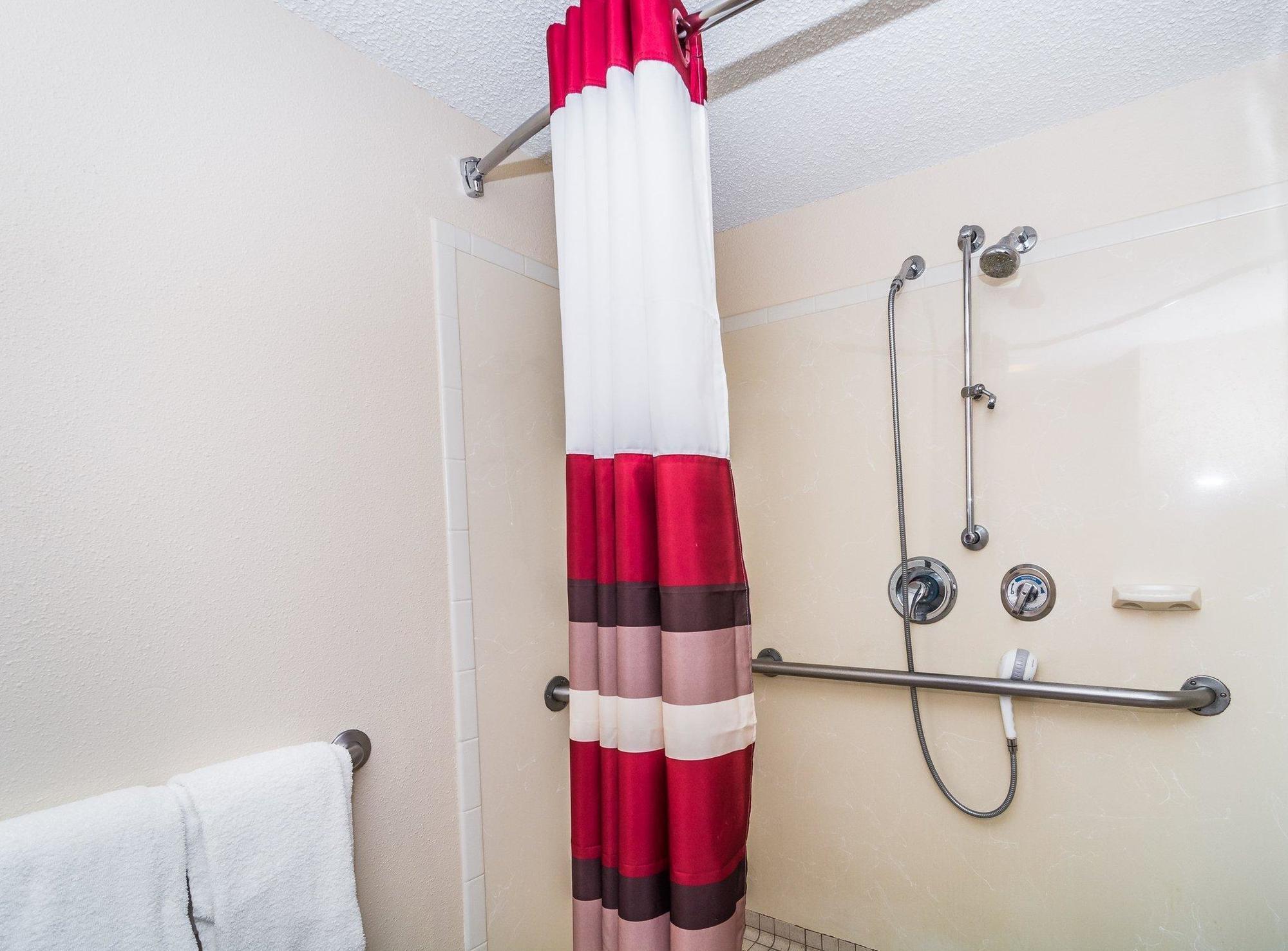 Travelodge By Wyndham Peoria Eksteriør billede