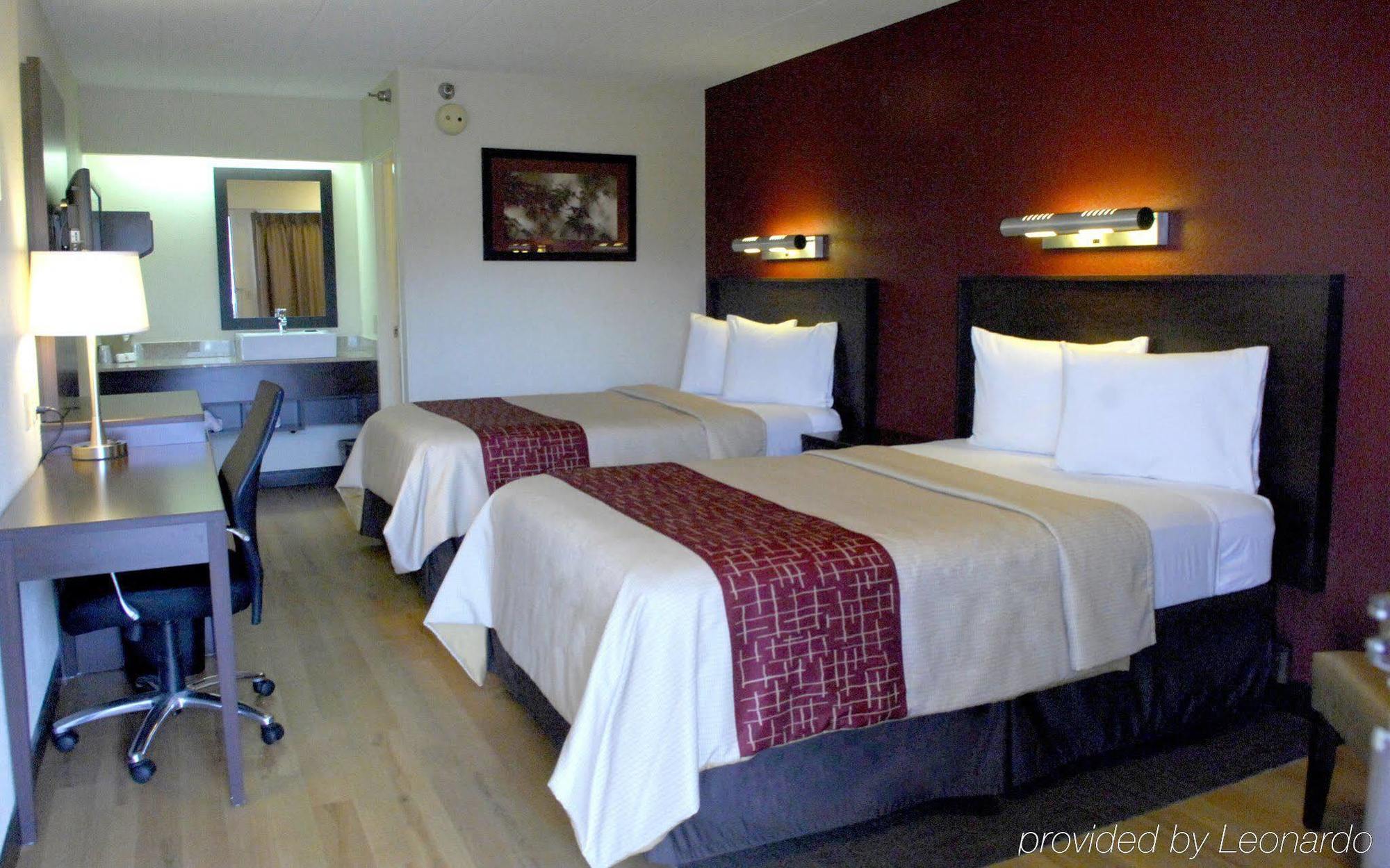 Travelodge By Wyndham Peoria Eksteriør billede